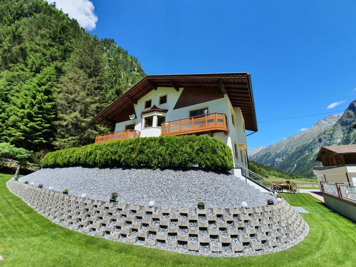 Appartamento Haus Bergheimat Sankt Leonhard im Pitztal Esterno foto