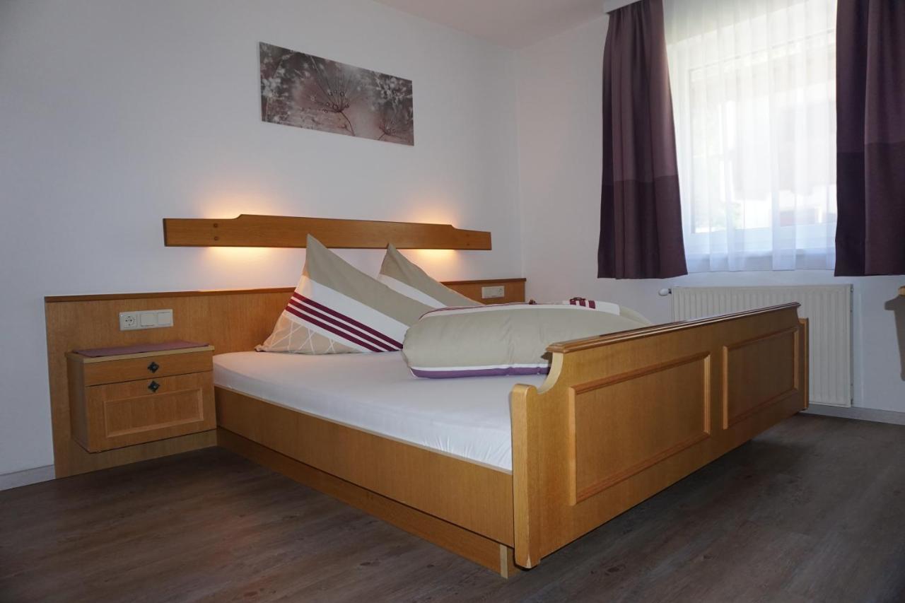 Appartamento Haus Bergheimat Sankt Leonhard im Pitztal Esterno foto
