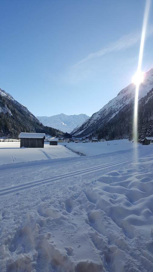 Appartamento Haus Bergheimat Sankt Leonhard im Pitztal Esterno foto
